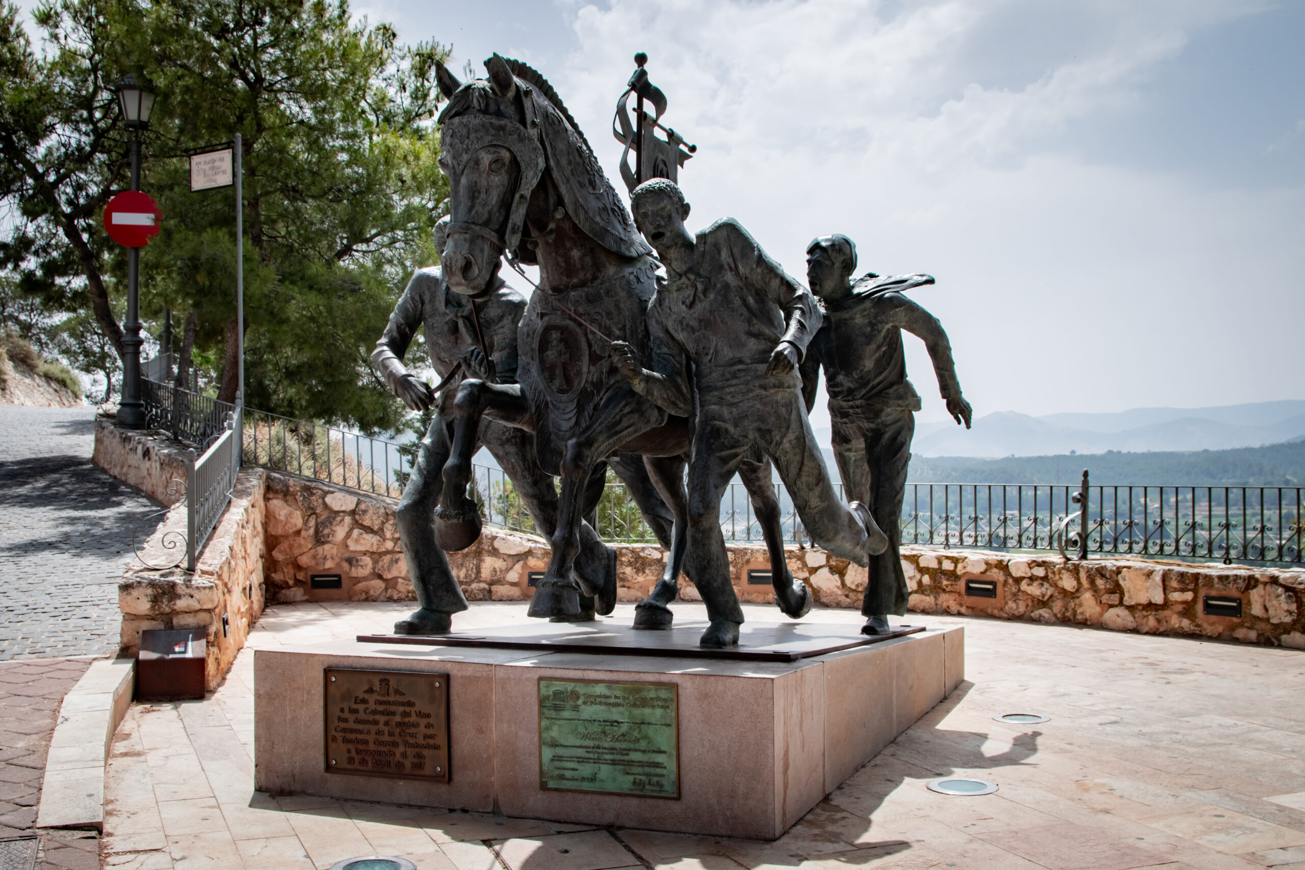 Monumento a los Caballos del Vino - Imagen 1
