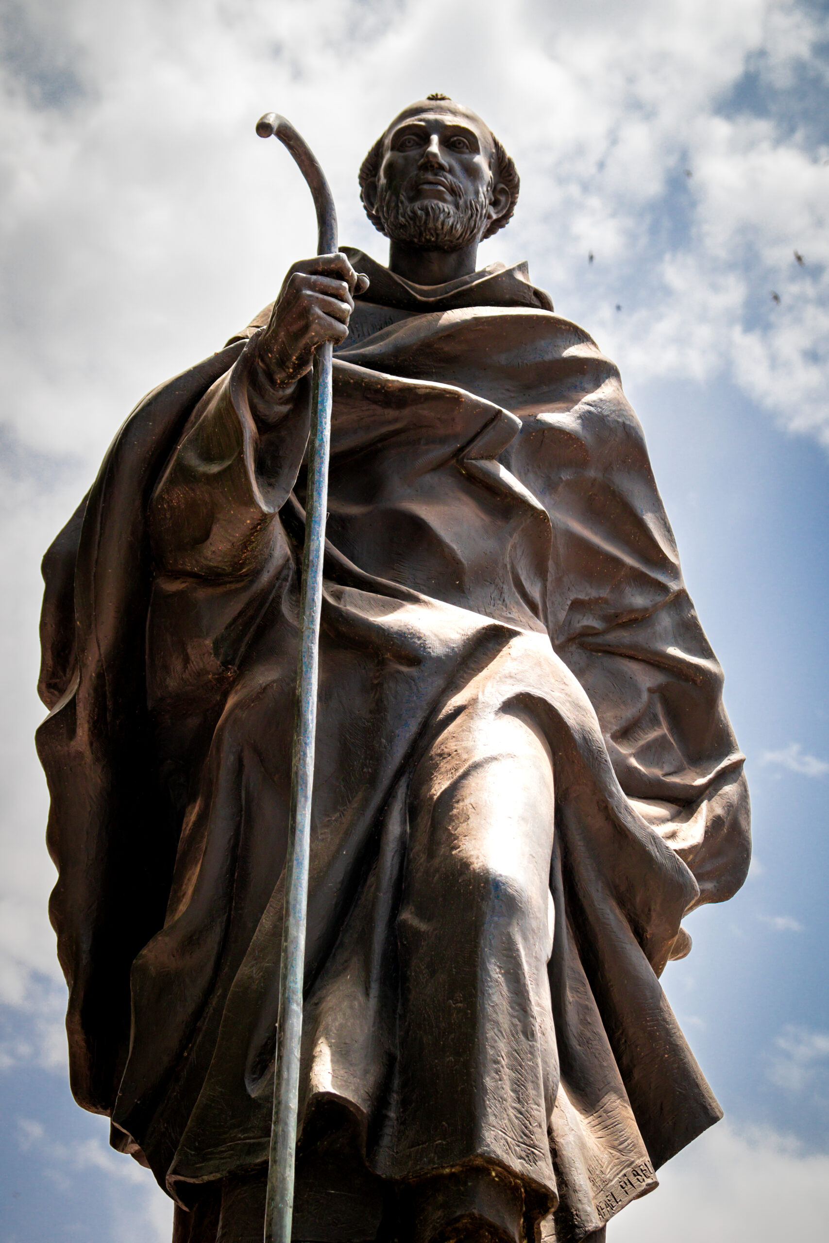 Estatua a San Juan de la Cruz - Imagen 1