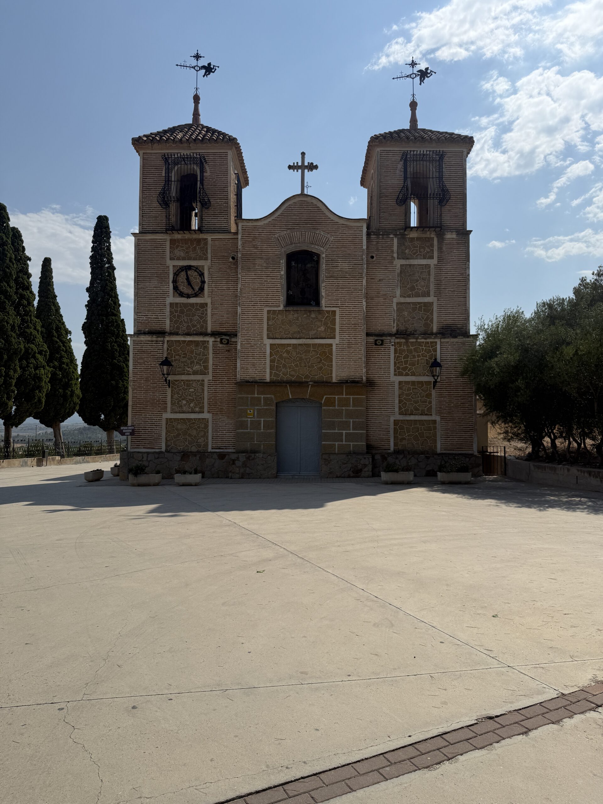 Ermita del Niño Jesús de Balate - Imagen 1